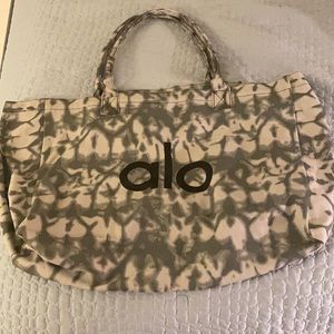 Alo tote bag